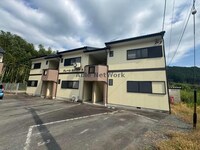 クレールカナヤマ