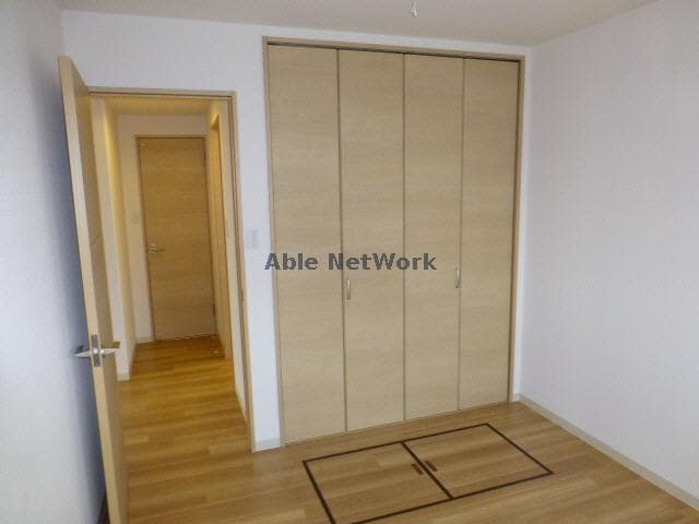  ファミリアーレ金屋