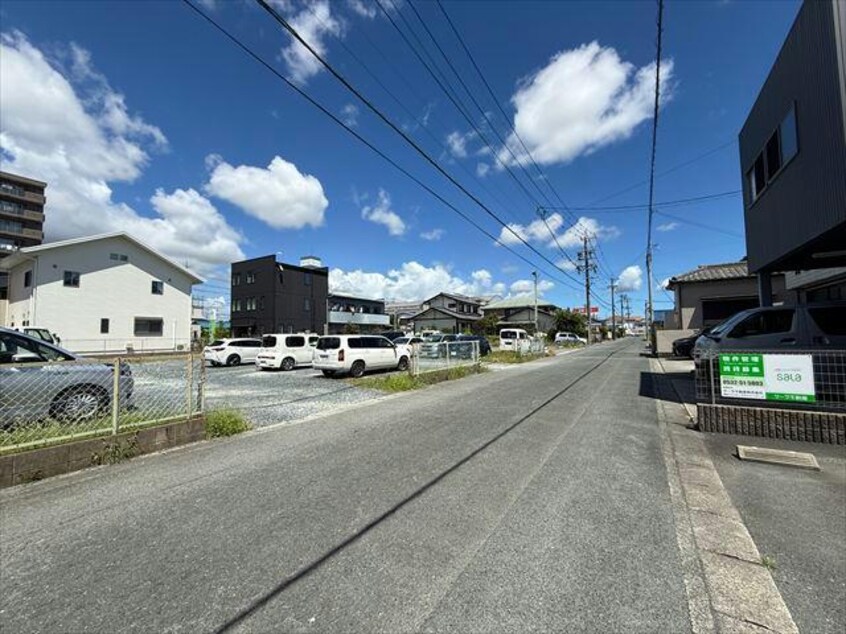  ファミリアーレ金屋