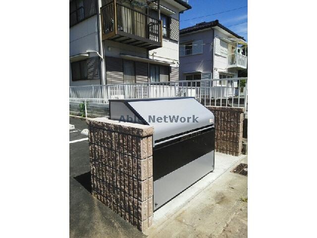 敷地内専用ゴミ捨て場 プラネット　デュア