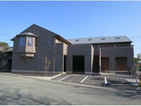 セザンヌ小坂井