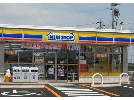 ミニストップ御油町店(コンビニ)まで218m D-roomKG