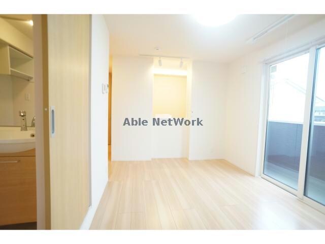  ヴィラ・ロワイヤル六番館