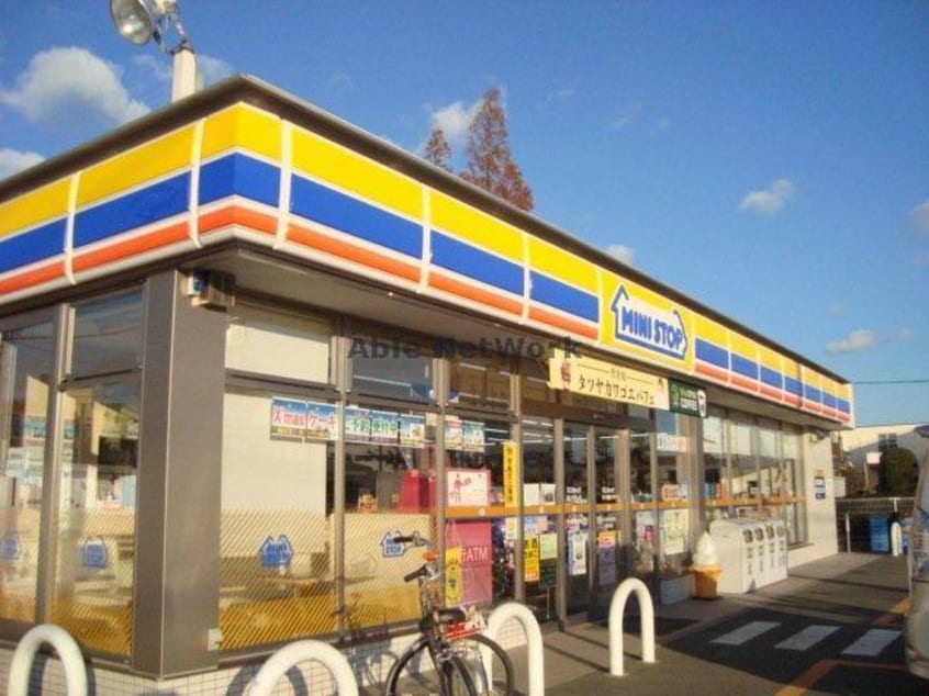 ミニストップ豊川本野ヶ原店(コンビニ)まで374m Ｒｉｃｏ・ａｌｉｖｉｏ　Ⅰ