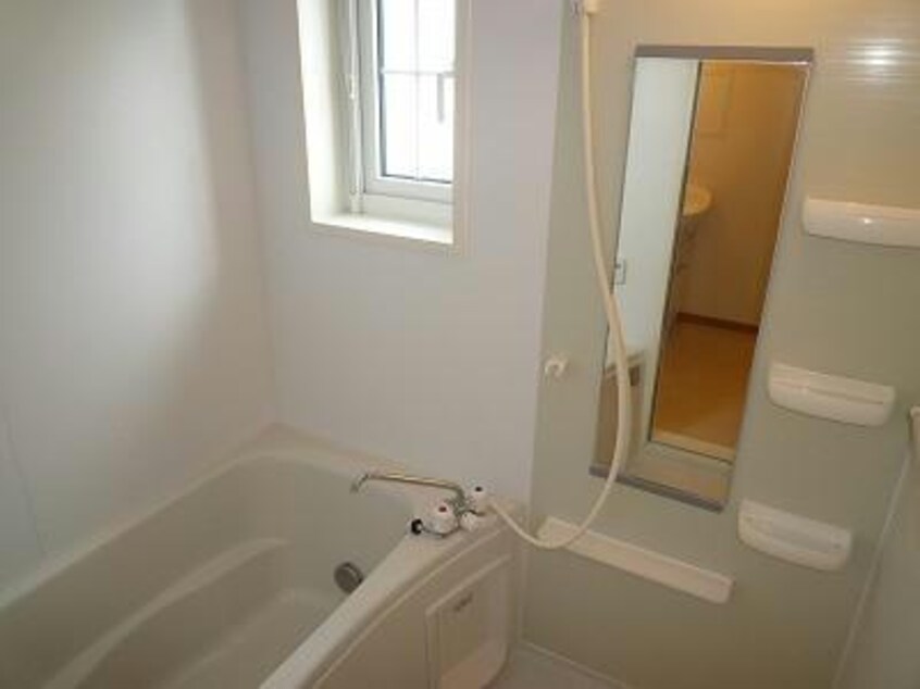  カレントヒルズＣ