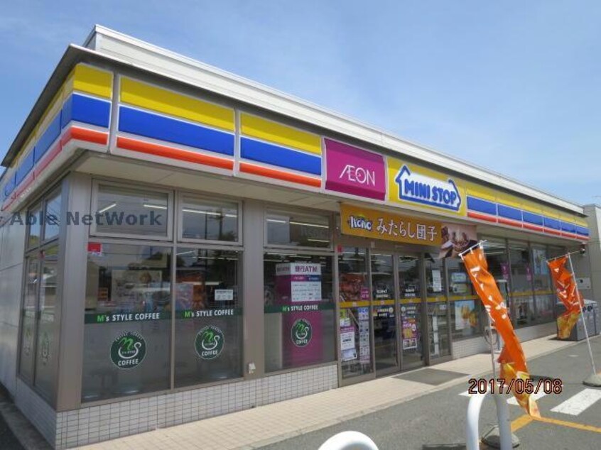 ミニストップ木更津請西3丁目店(コンビニ)まで408m ブロードヒルⅡ