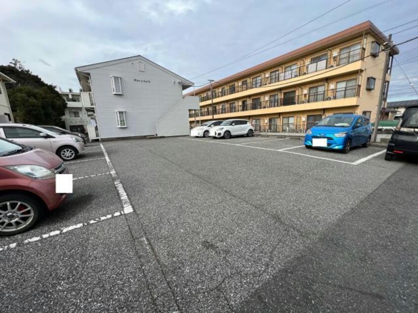  グリーンハイツ