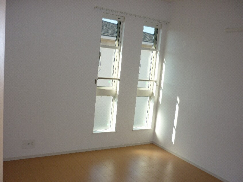  エレガントセレーノⅡ