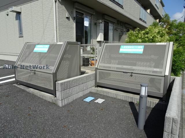 ゴミステーション オルテンシアA