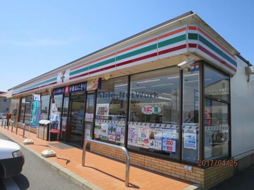 セブンイレブン袖ケ浦さつき台店(コンビニ)まで707m メゾンクオーレ