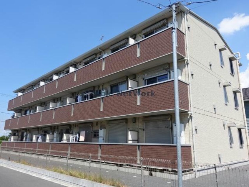  イーストパレス