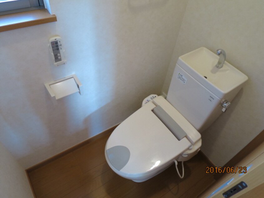 温水洗浄暖房便座 THブランド