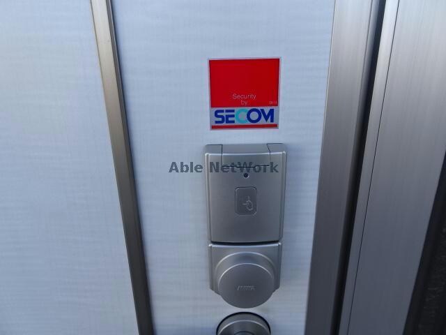 セコム入ってます。 Ball Park B