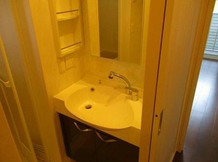  ヌーボイナリ金沢