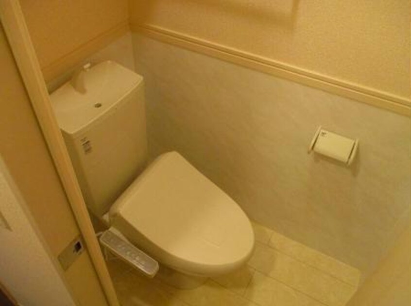  ヌーボイナリ金沢