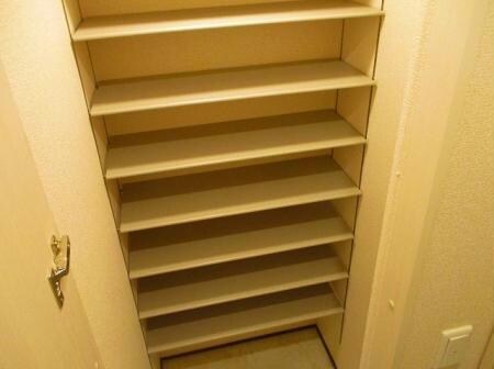  ヌーボイナリ金沢