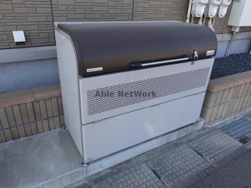 ゴミステーション プロフーモ