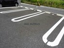 敷地内駐車場ダブルライン カーサセレーナ