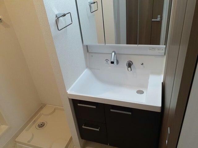  グランルポントロワ