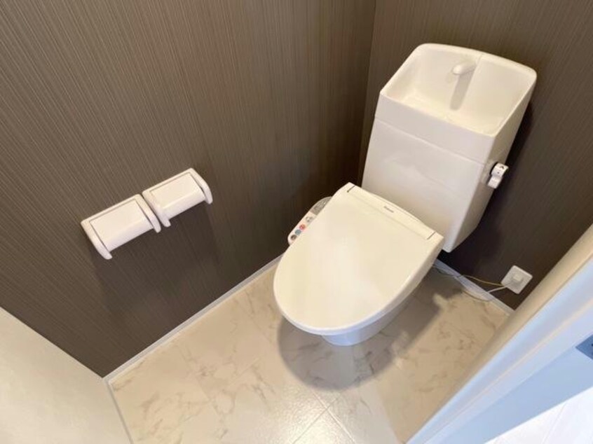  ロートスブルーメ