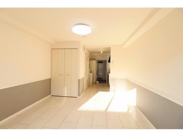  リバティヒルズ３７３