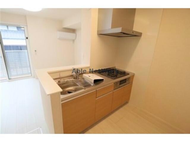  【つつこ】フリージア