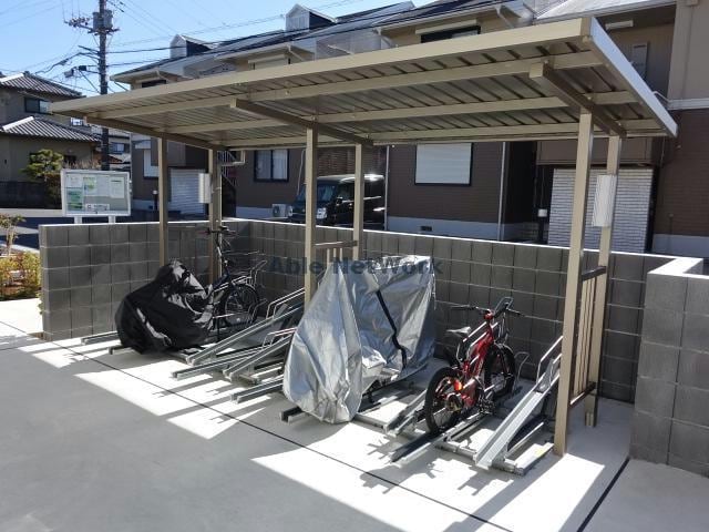  【つつこ】フリージア