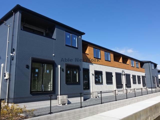  ベイサイドアクアB