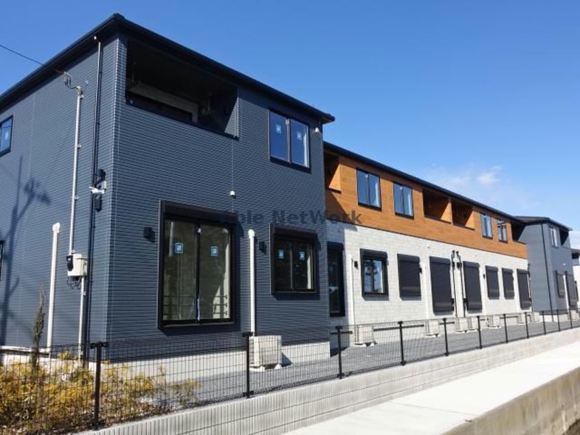  ベイサイドアクアB