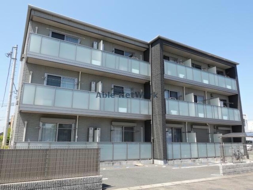  内房線/姉ケ崎駅 徒歩1分 1階 築5年