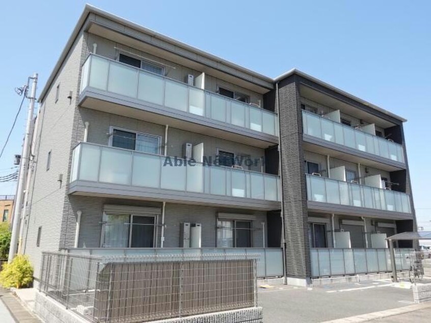  内房線/姉ケ崎駅 徒歩1分 1階 築5年