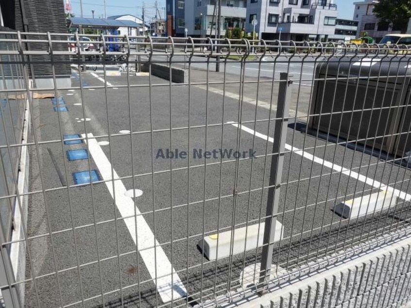  内房線/姉ケ崎駅 徒歩1分 1階 築5年