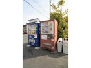 敷地内自動販売機 LA☆SANJINO