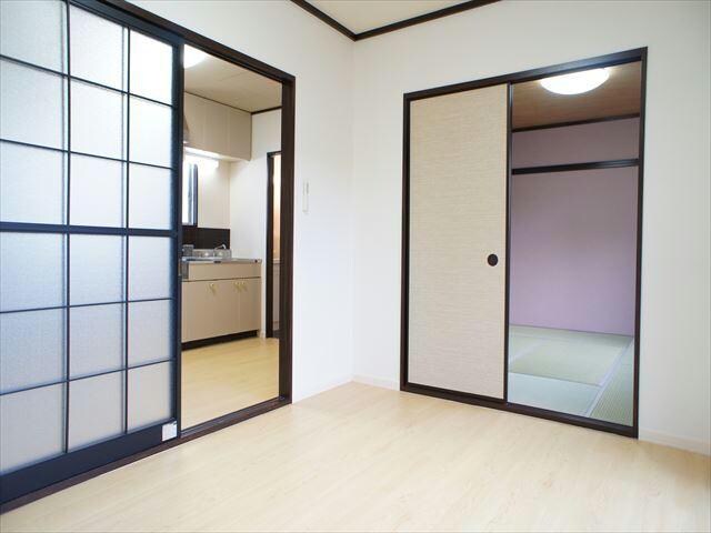 102 タウニー三和