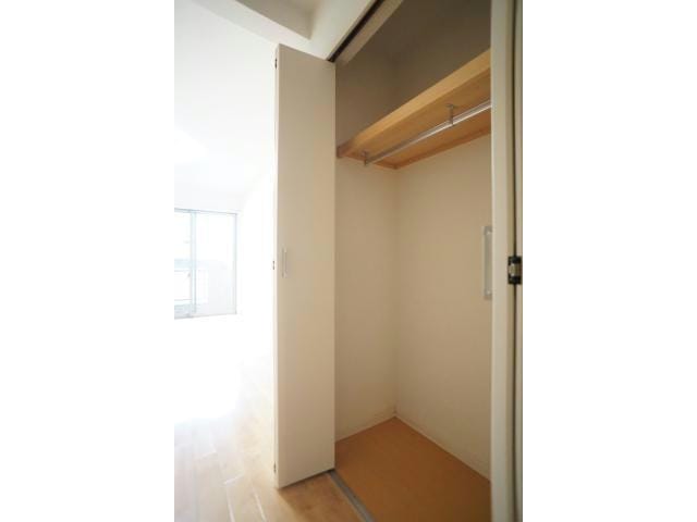 クローゼットタイプの収納♪ クリエール静岡大学前