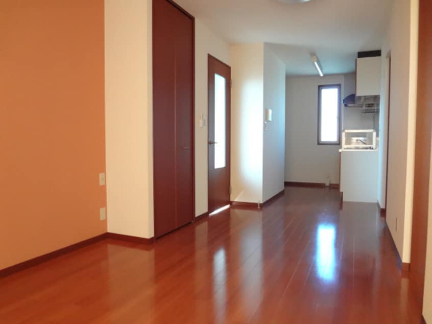  東海道本線/浜松駅 バス21分篠原小学校下車:停歩8分 1階 築22年