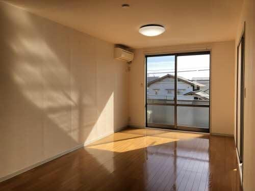  東海道本線/浜松駅 バス24分大平台３丁目東下車:停歩3分 2階 築23年