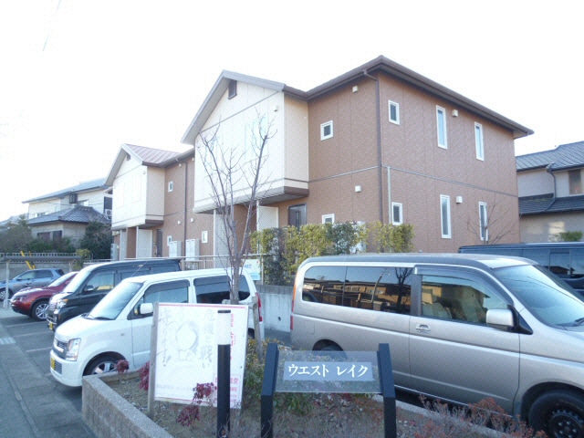  東海道本線/新居町駅 車移動　5分1.8km 1階 築18年