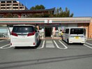 セブンイレブン浜松鴨江町店(コンビニ)まで694m 遠州鉄道/新浜松駅 徒歩23分 1階 建築中