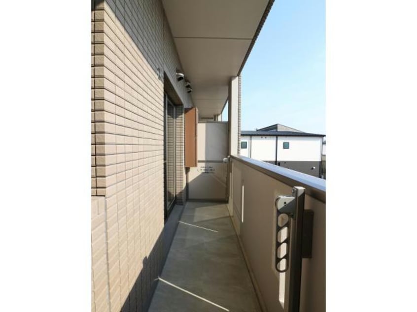 同物件別部屋です。 W residence