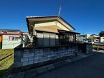 砺波市山王町貸家