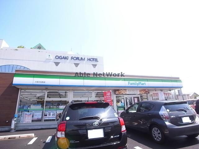 ファミリーマート大垣万石町店(コンビニ)まで653m グリーンハイツ