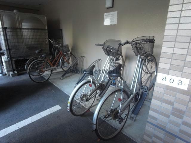  助六ビル