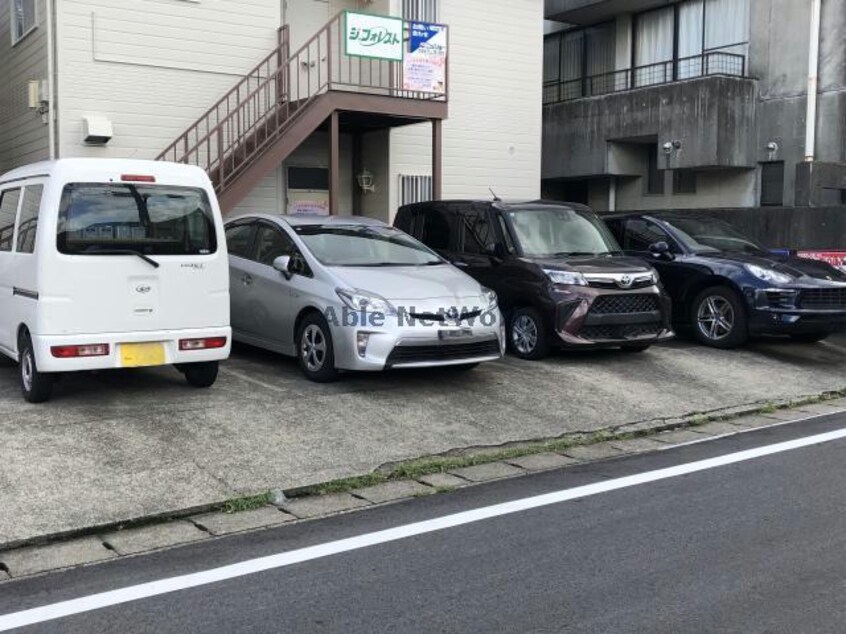  ジ・フォレスト