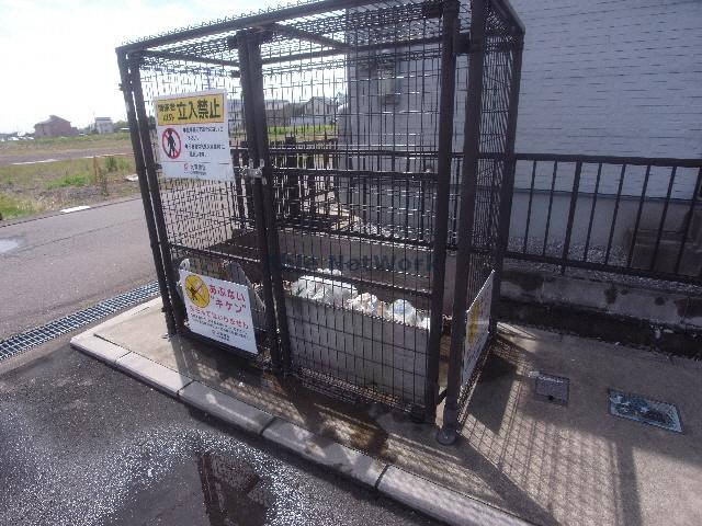 Ｂ アルシオーネ・コート　B