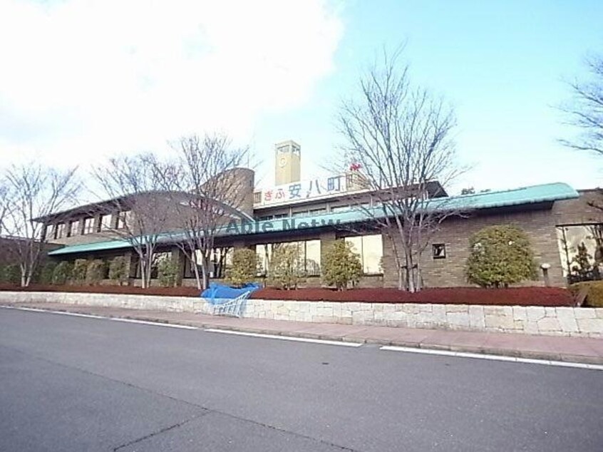 安八町役場(役所)まで714m アルシオーネ・コート　B