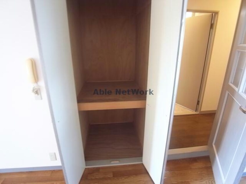 収納 サンガーデンセレス