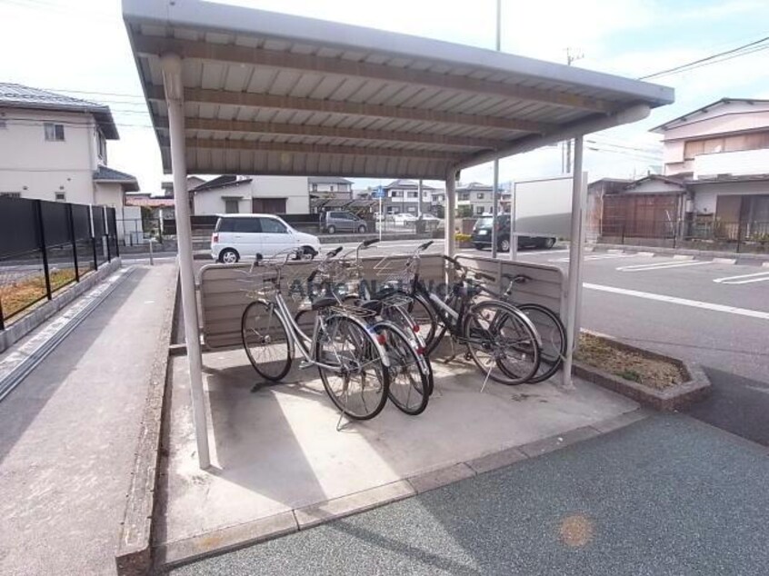  ノイブリーゼ