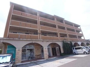 リバーズマンション築捨