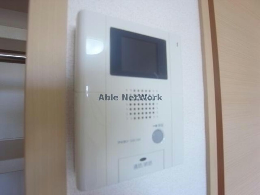  イースト　アヴェニュー